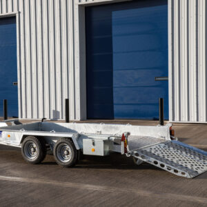 trailer maintenance tips