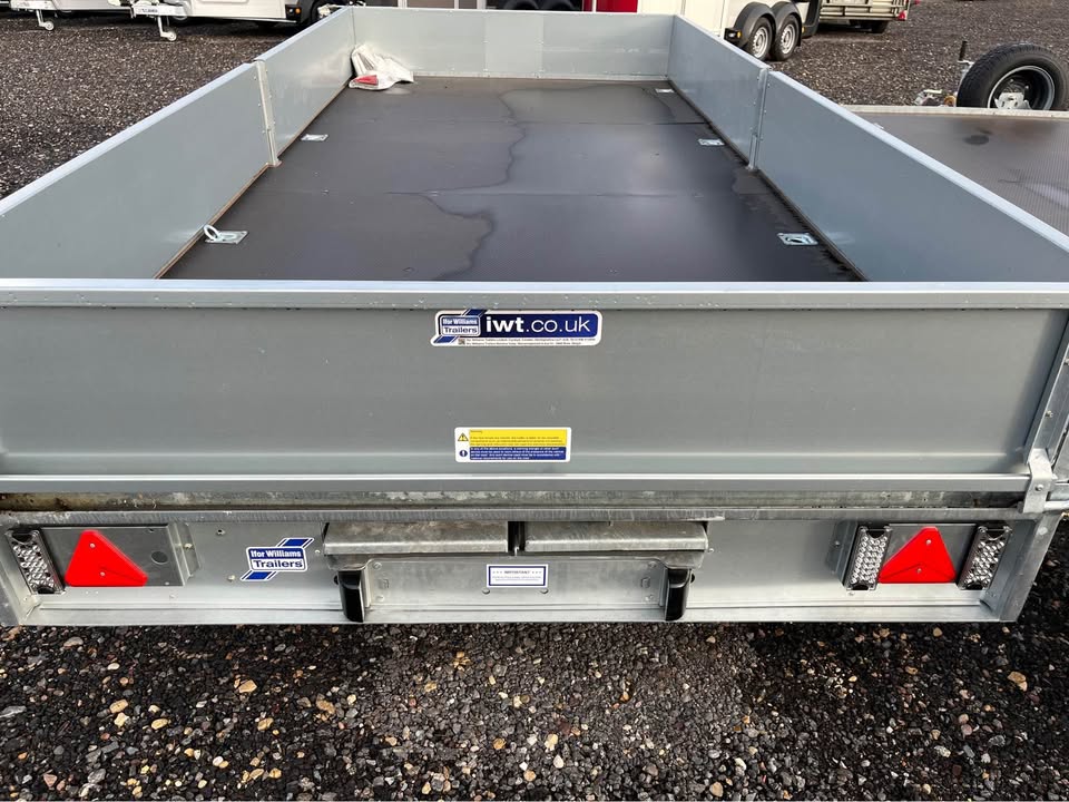Ifor Williams LM146 Flatbed Trailer