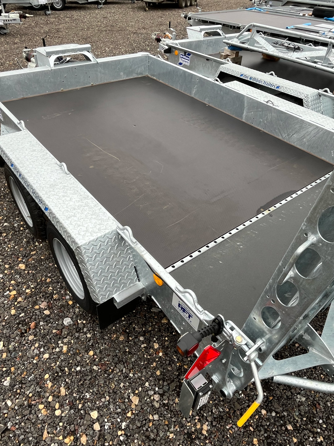 Ifor Williams GH106BT Plant Trailer