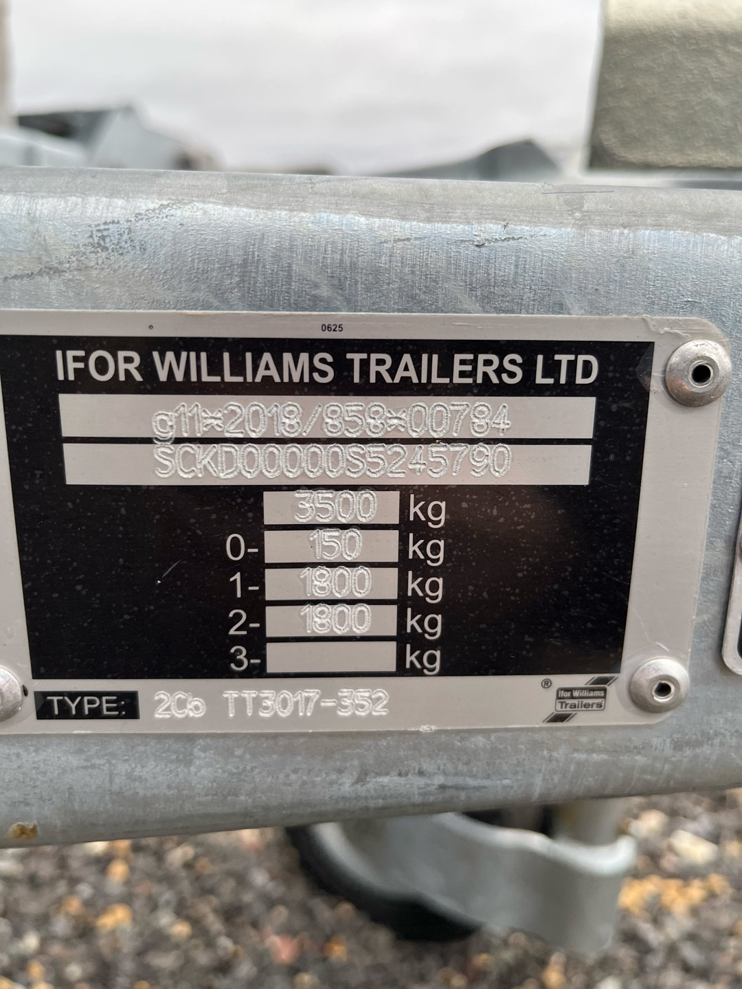 Ifor Williams TT3017-352 Tipper Trailer Spec