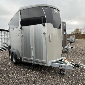 Ifor Williams Horse Trailer HBX511 Black