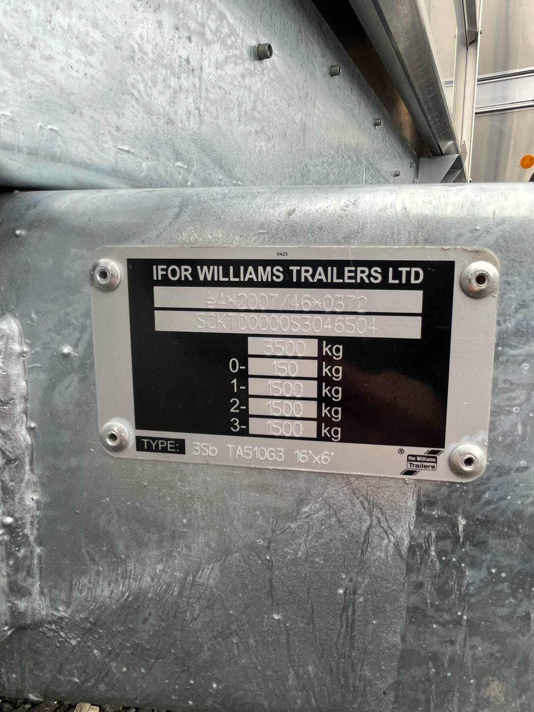 Ifor Williams TA510G3 16'x6’ Livestock Trailer Spec