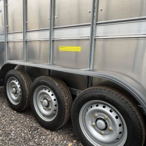 Ifor Williams TA510G3 16'x6’ Livestock Trailer