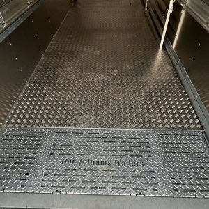 Ifor Williams TA510G3 16'x6’ Livestock Trailer