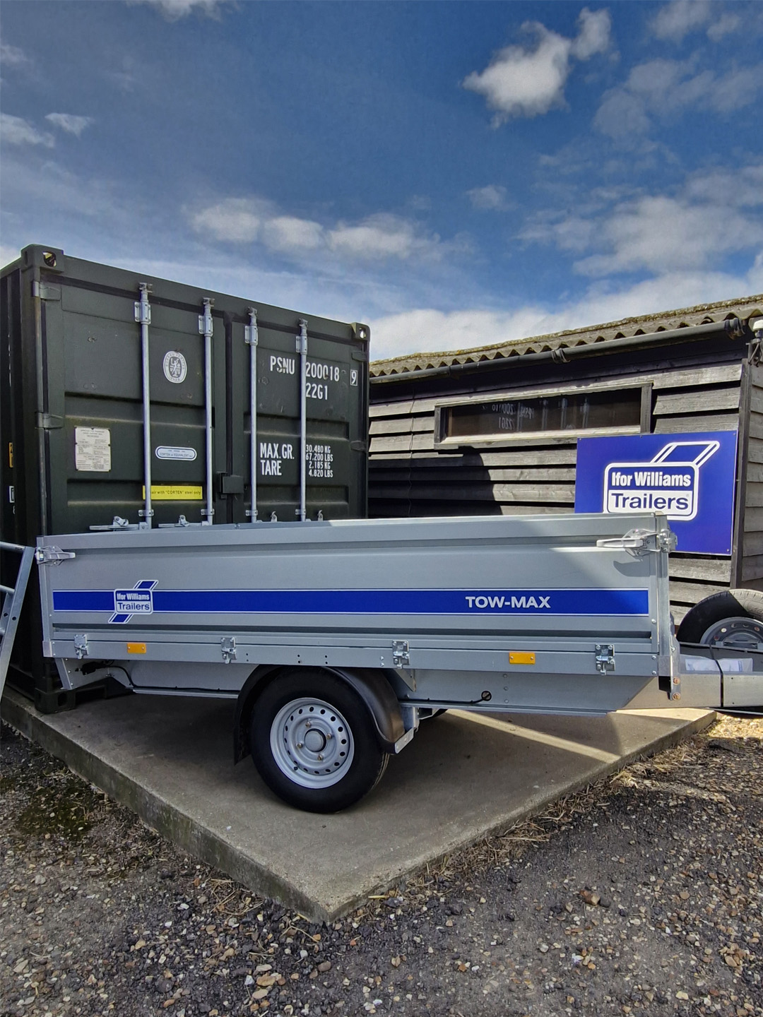 Ifor Williams TM141-2514 Tow-Max flatbed trailer with drop sides