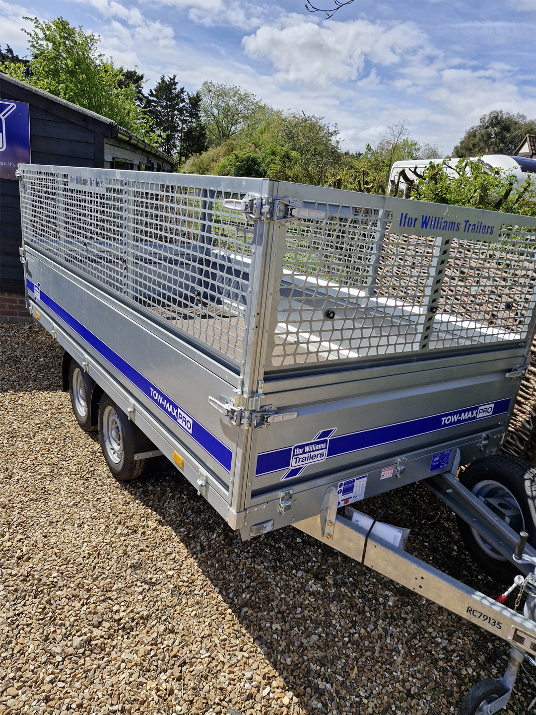 Ifor Williams TM272-3617 Tow-Max Pro Flatbed Trailer with mesh side extensions