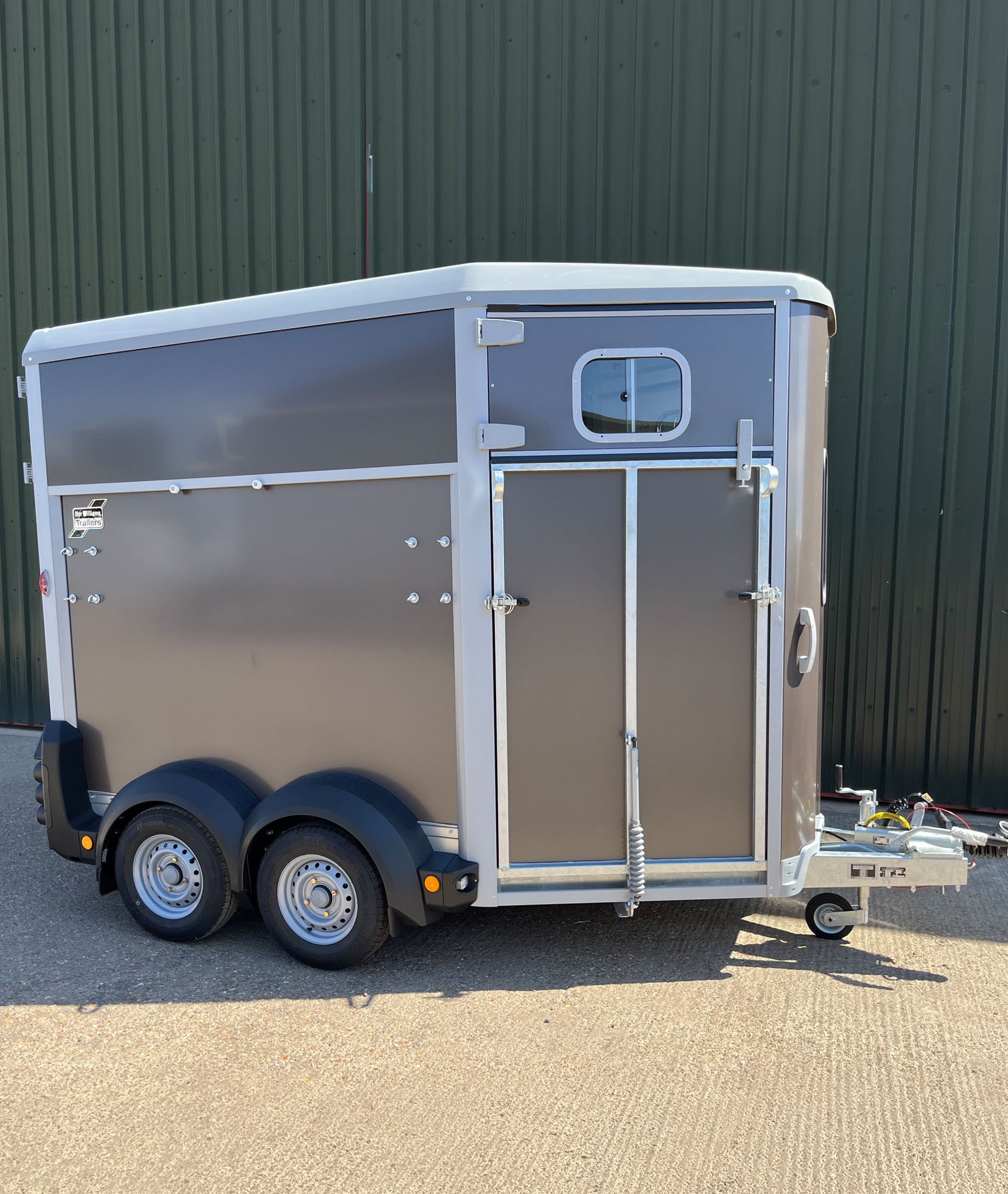 Ifor Williams HB506 Horse Trailer