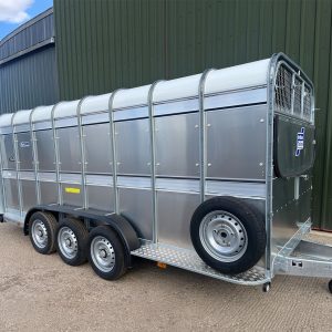 Ifor Williams TA510-16 Livestock Trailer